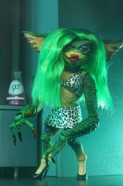 NECA Gremlins 2 - Greta Ultimate Action Figur -Figurenwelt Geschaft 306266