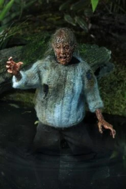 NECA Friday The 13th - Corpse Pamela (Lady Of The Lake) Clothed Actionfigur -Figurenwelt Geschaft 39724 3