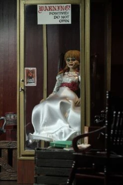 NECA The Conjuring Universe - Ultimate Annabelle 3 - Actionfigur -Figurenwelt Geschaft 419903