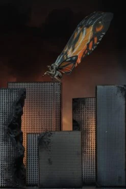 NECA Godzilla: King Of Monsters - Figur Mothra (2019) -Figurenwelt Geschaft 53b191d31328d83a88fe95e07360d36f2d1dbb8c0b328d1432c703b7598cfe5f