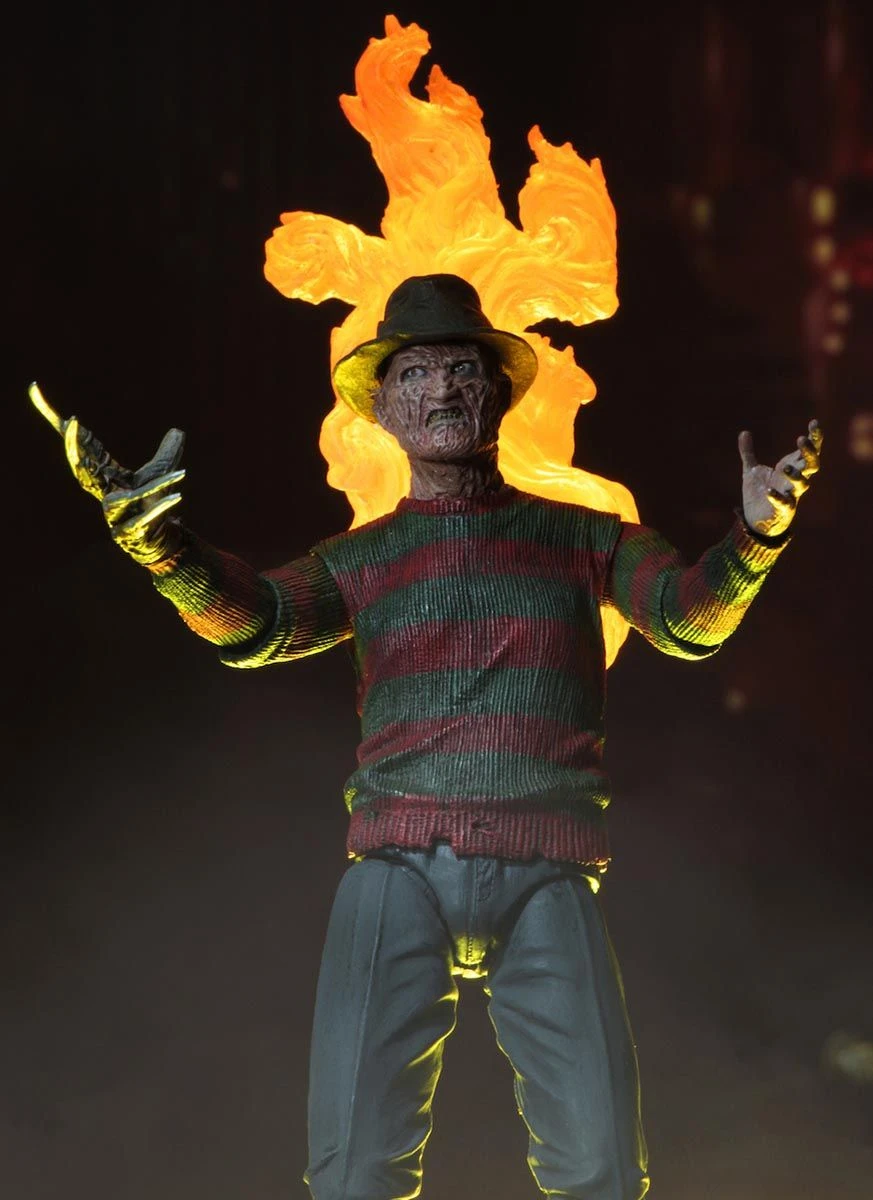 NECA Nightmare On Elm Street Part 2 - Ultimate Freddy Krueger Figur 4 NECA Nightmare On Elm Street Part 2 - Ultimate Freddy Krueger Figur - Image 2