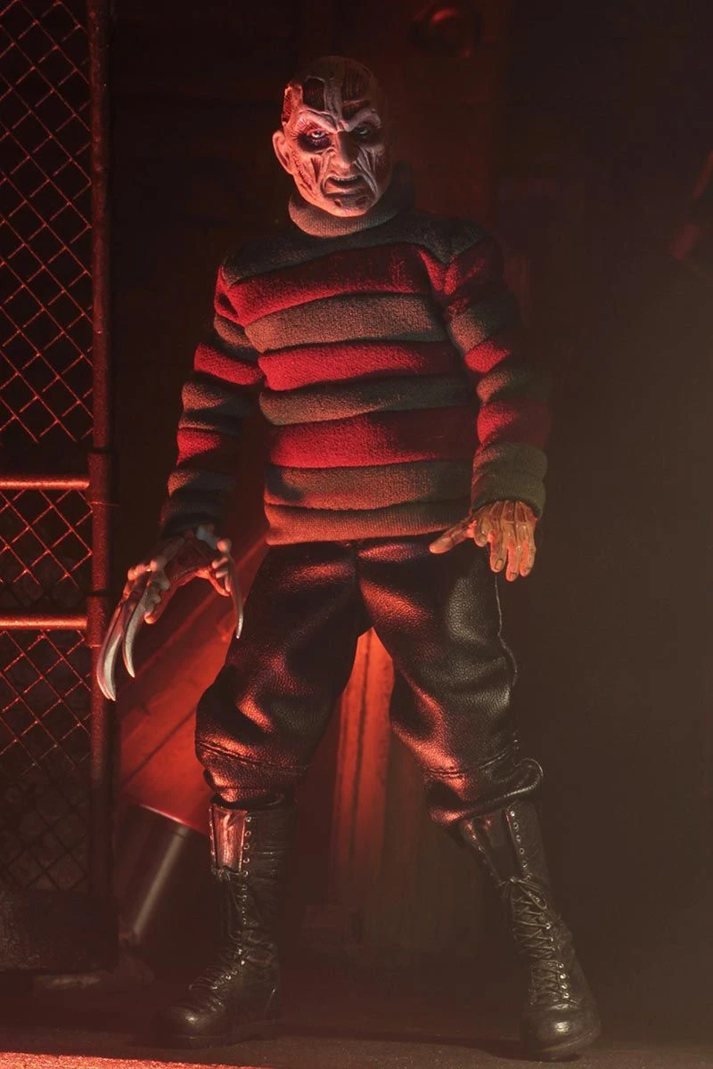 NECA Nightmare On Elm Street - New Nightmare Freddy Clothed Figur 4 NECA Nightmare On Elm Street - New Nightmare Freddy Clothed Figur - Image 2