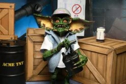 NECA Gremlins 2 - Ultimate Demolition Gremlin 2-Pack - Clothed Actionfigur -Figurenwelt Geschaft demo set3 scaled 1