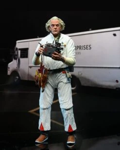 NECA Zurück In Die Zukunft - Doc Brown 1985 Ultimate Actionfigur 17 NECA Zurück In Die Zukunft - Doc Brown 1985 Ultimate Actionfigur -Figurenwelt Geschaft doc3 scaled 1