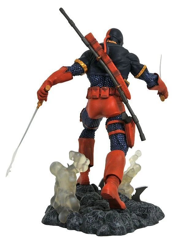 Diamond Select DC Gallery - Deathstroke Comic Diorama 4 Diamond Select DC Gallery - Deathstroke Comic Diorama - Image 2