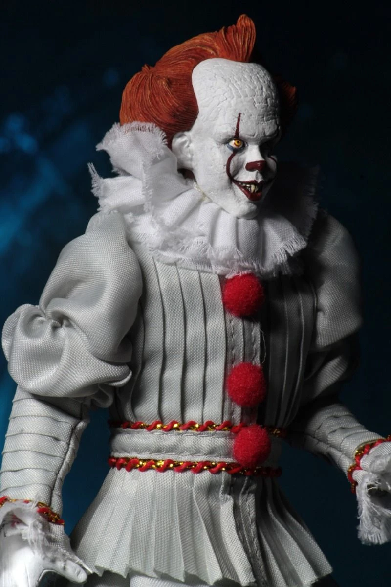 NECA IT (ES) - Ultimate Pennywise 2017 Clothed Figur 6 NECA IT (ES) - Ultimate Pennywise 2017 Clothed Figur - Image 4