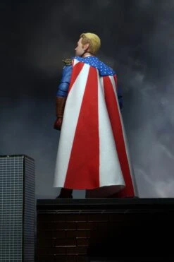 NECA The Boys - Ultimate Homelander - Actionfigur -Figurenwelt Geschaft homelander4 scaled 1