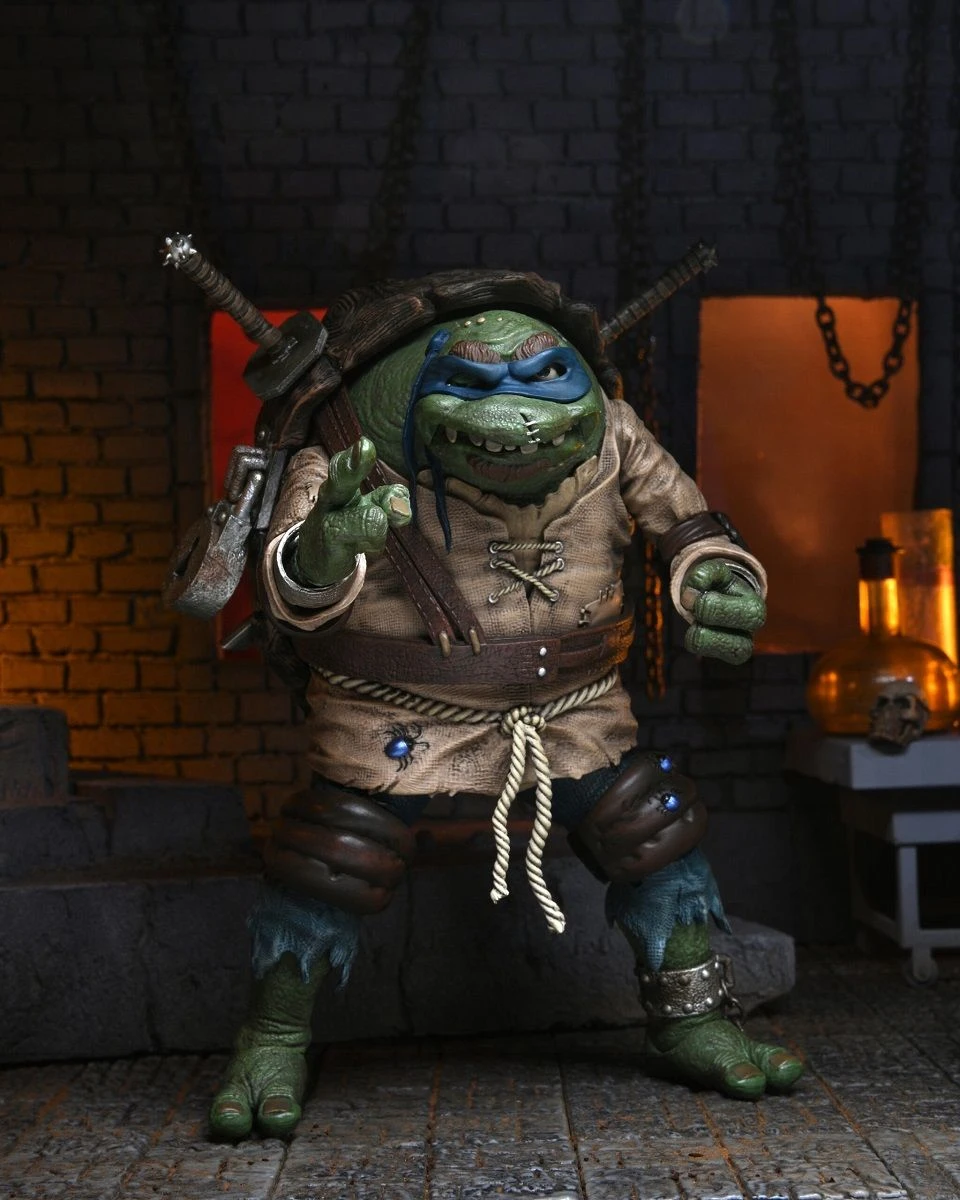 NECA Universal Monsters X TMNT - Ultimate Leonardo Als The Hunchback Figur 10 NECA Universal Monsters X TMNT - Ultimate Leonardo Als The Hunchback Figur - Image 8