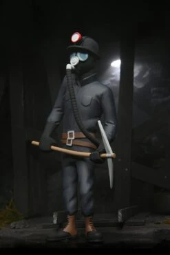 NECA Toony Terrors Series 6 - The Miner Figur 13 NECA Toony Terrors Series 6 - The Miner Figur -Figurenwelt Geschaft miner2 scaled 1 9