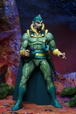 NECA The Original Superheroes S1 - Ming The Merciless Actionfigur -Figurenwelt Geschaft ming7 scaled 1