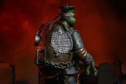 NECA Universal Monsters X TMNT - Ultimate Raphael Als Frankensteins Monster Figur 24 NECA Universal Monsters X TMNT - Ultimate Raphael Als Frankensteins Monster Figur -Figurenwelt Geschaft raph9 scaled 1