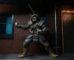 NECA Teenage Mutant Ninja Turtles - The Last Ronin (Armoured) Ultimate Figur -Figurenwelt Geschaft ronin15 scaled 1